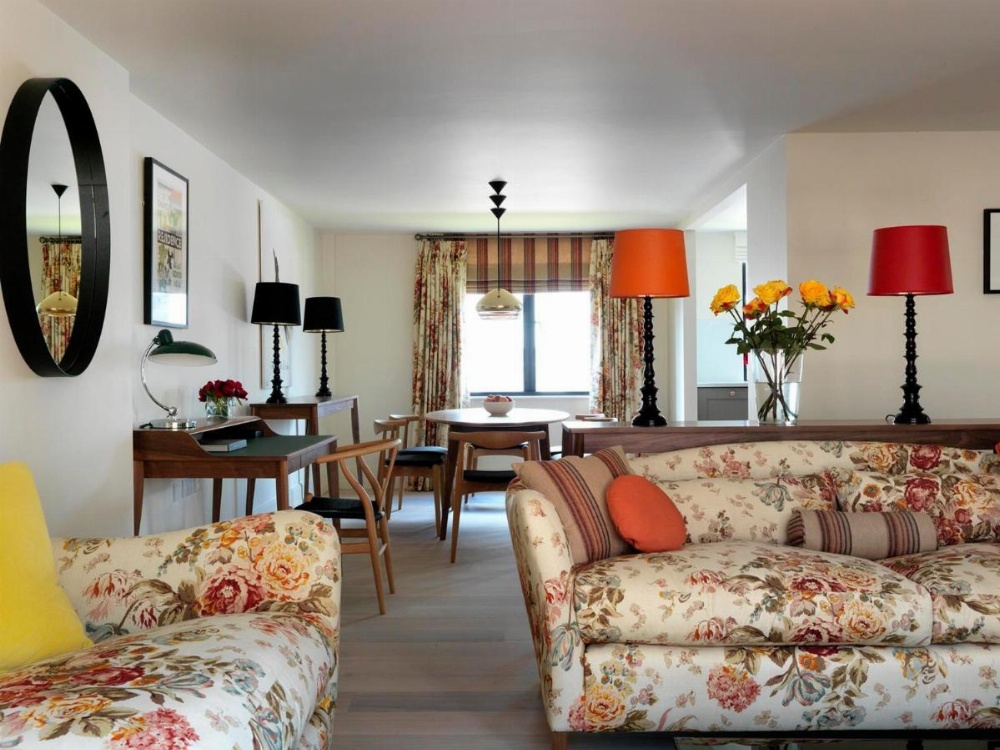 Room image 4